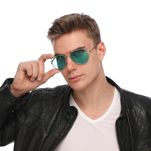 Aviator Sunglasses Classic - Non-Polarized - Gold Frame - Emerald
