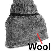 Load image into Gallery viewer, 6-Pack Men&#39;s Heavy Duty Work Thermal Wool Socks